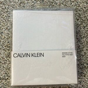 Calvin klein modern cotton full fitted sheet - Brand New!